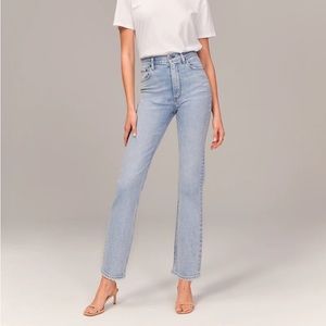 Abercrombie Ultra High Rise Ankle Straight Jean